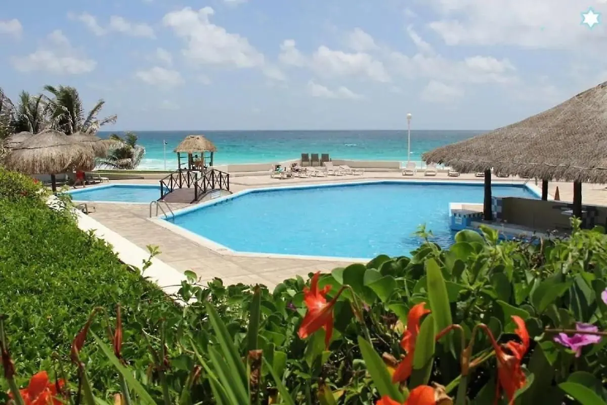 Brisas - Cancun location